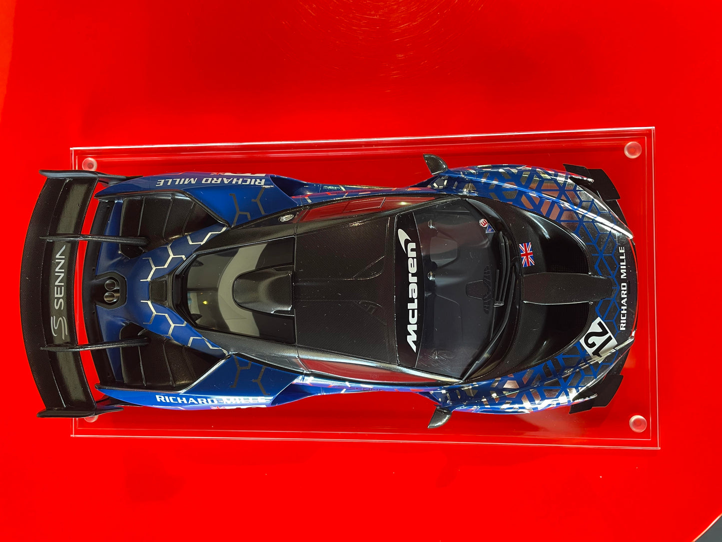 McLaren Senna GTR 1:18 model